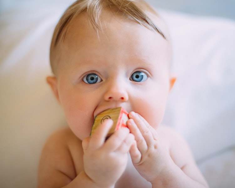 Symptoms Of Mold Exposure In Infants: Protecting Your Babys Health